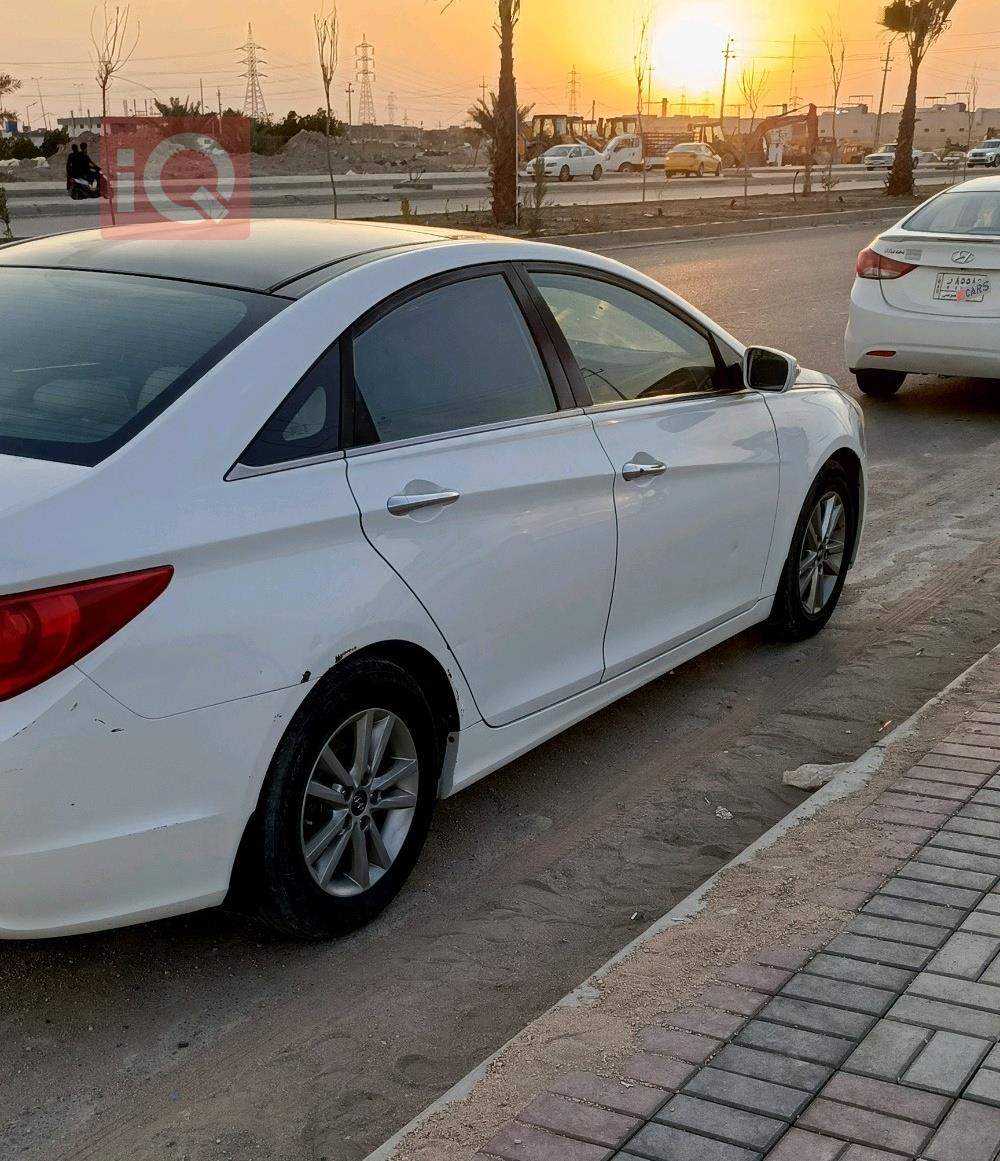 هیوندای سۆناتا